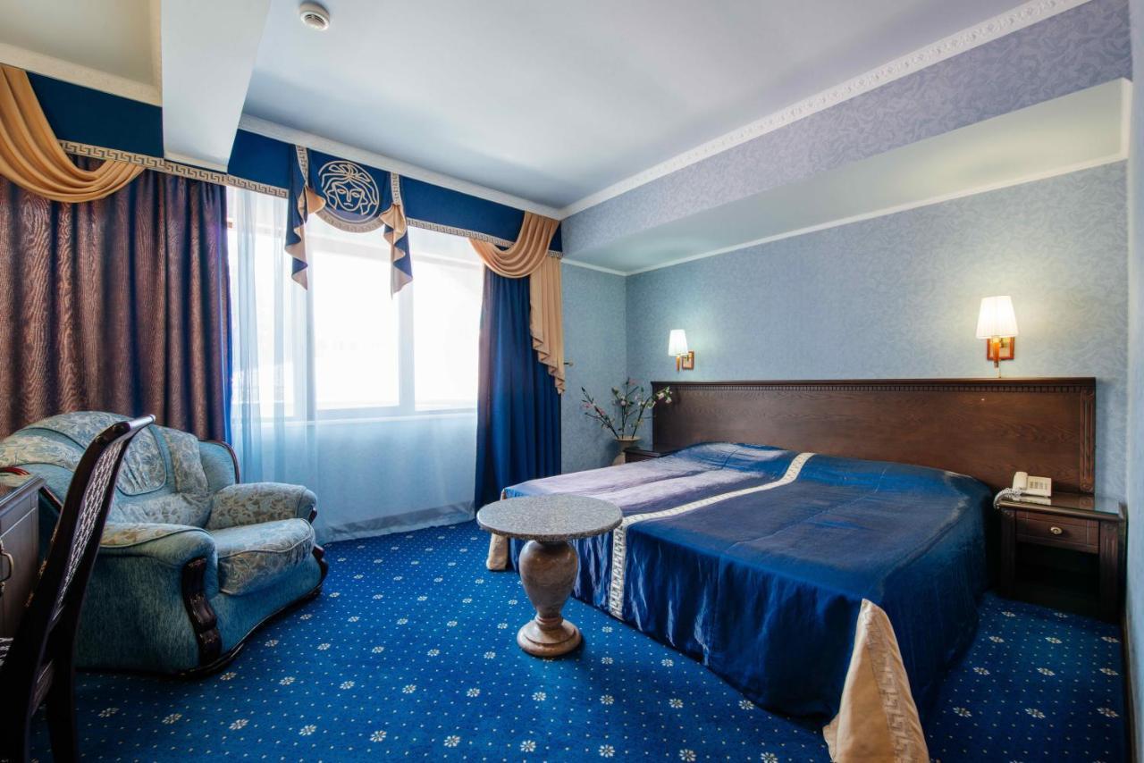 Dolphin Hotel Lazarevszkoje Kültér fotó